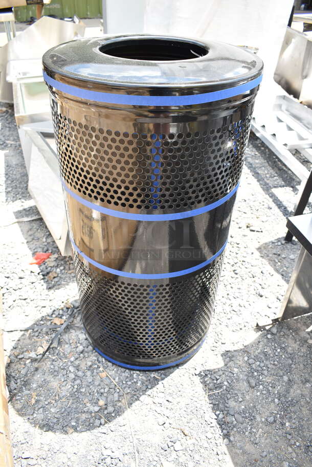 BRAND NEW SCRATCH AND DENT! Rubbermaid 690FGS3ETBK Classics Black Round Steel Drop Top Waste Receptacle with Levelers and Rigid Plastic Liner 25 Gallon - Image 2 of 4