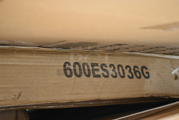 2 BRAND NEW SCRATCH AND DENT! Regency 600ES3036G 30" x 36" 16-Gauge Stainless Steel Equipment Stand with Galvanized Undershelf. May Be Missing Pieces. 2 Times Your Bid!  - Image 3 of 3