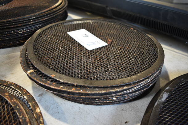12 Metal Round Mesh Pizza Pie Screens. 12x12. 12 Times Your Bid! - Image 2 of 3