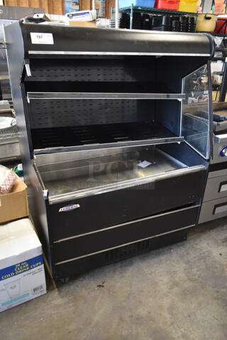 Federal RSSM460SC Stainless Steel Commercial Open Grab N Go Merchandiser w/ Metal Shelves. 120/208-240 Volts, 1 Phase. 