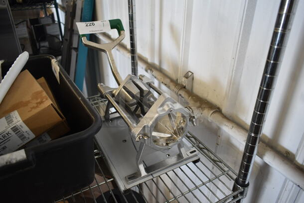 BRAND NEW SCRATCH AND DENT! Garde FCWDG8WM Heavy-Duty 8-Wedge Potato / Fry Cutter with Wall Mount Bracket - Image 2 of 4