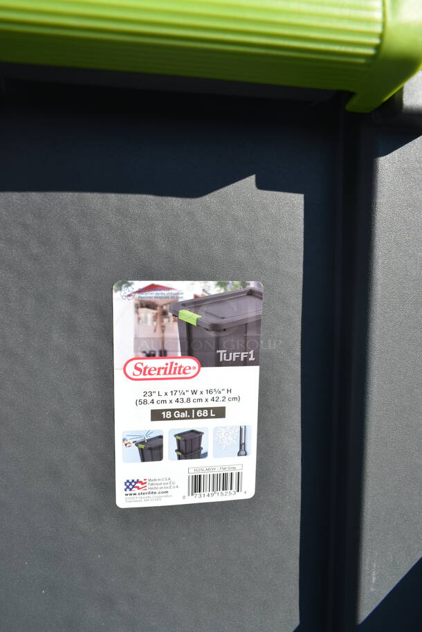 6 BRAND NEW SCRATCH AND DENT! Sterilite 1525LAB3V 18 Gallon Tuff1 Poly Bin w/ Lid. 6 Times Your Bid!  - Image 4 of 4