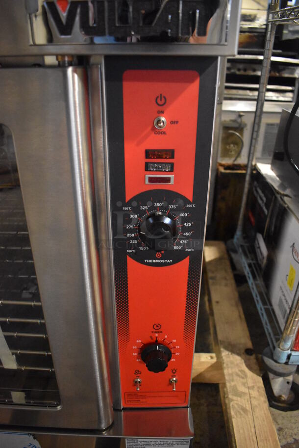 BRAND NEW SCRATCH AND DENT! LATE MODEL! Vulcan VC4GD-11D150K ENERGY STAR Stainless Steel Commercial Natural Gas Powered Powered Full Size Convection Oven w/ View Through Doors, Metal Oven Racks and Thermostatic Controls. 40x32x31.5. Tested and Working! - Image 4 of 7