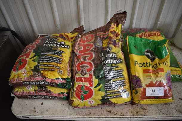 ALL ONE MONEY! Lot of 6 Various Bags; 4 Bacto Premium Potting Soil, MiraGro Potting Soil and Vigoro Soil