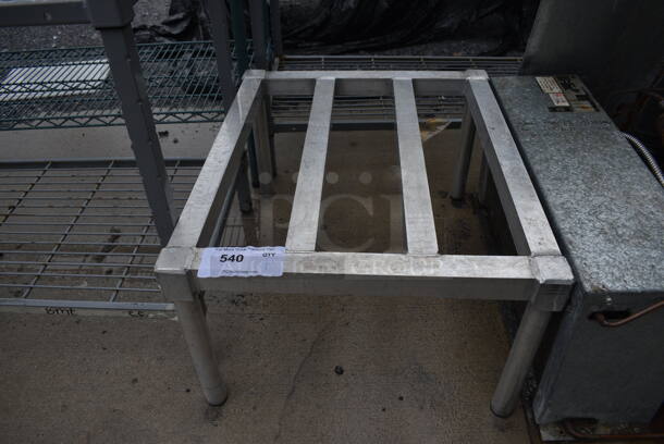 Metal Dunnage Rack. 24x20x12