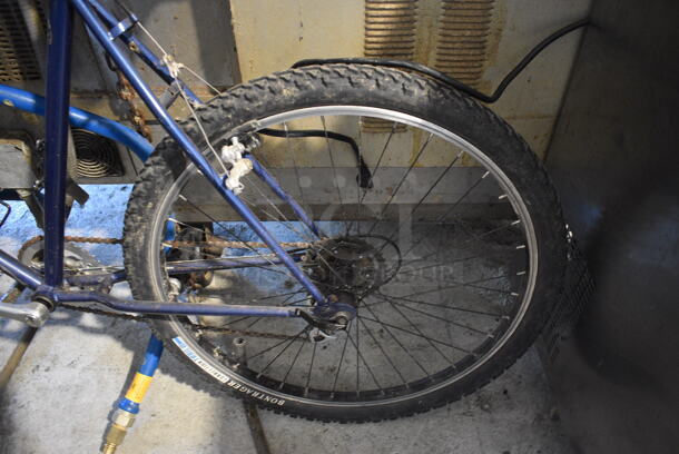 Diamondback Ridge Runner Blue Metal Bicycle. 28x70x40 - Image 5 of 6