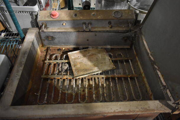 Metal Commercial Floor Style Donut Deep Fat Fryer. - Image 5 of 5