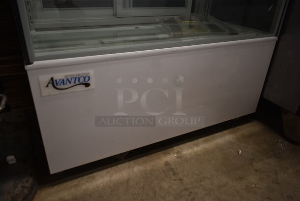 Avantco 193BC48HCW Metal Floor Style Curved Glass White Refrigerated Bakery Display Case. 110-120 Volts, 1 Phase. Cannot Test Due To Cut Power Cord - Image 5 of 6