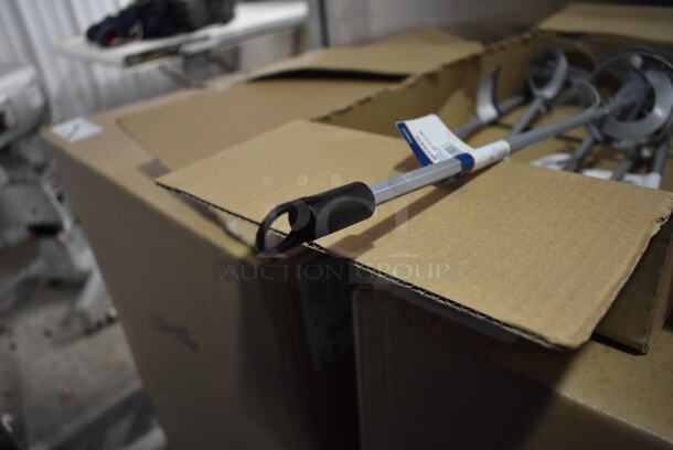 4 Boxes of 4 BRAND NEW! Warner 3-1/4" Paint Mixers. Total of 16. 16 Times Your Bid! - Image 4 of 5