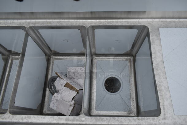 BRAND NEW SCRATCH AND DENT! Steelton 522CS31014LR Stainless Steel Commercial 2 Bay Sink w/ Dual Drain Boards. - Image 4 of 6