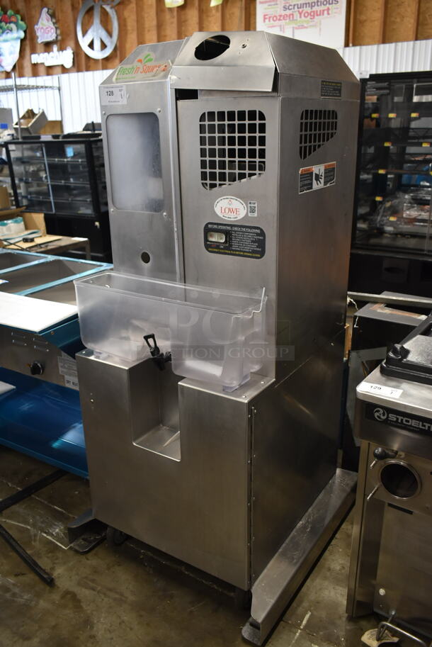 Fresh N Squeeze POS-1 Stainless Steel Commercial Floor Style Automatic Citrus Juicer on Commercial Casters. 120 Volts, 1 Phase. Tested and Working! - Image 2 of 9