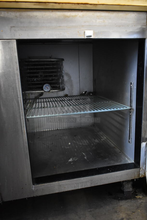 2015 Leader LM48 S/C Stainless Steel Commercial Sandwich Salad Prep Table Bain Marie Mega Top on Commercial Casters. 115 Volts, 1 Phase.  Tested and Working! - Image 7 of 7