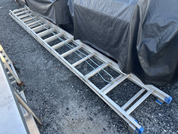 25' Werner D1528-2 Type 1 Heavy Duty Industrial Ladder - Image 6 of 6