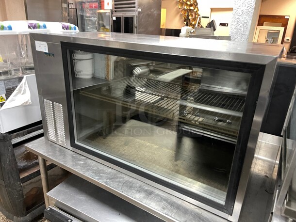 Working! Silver King SKDC48 - 48 inch Commercial Refrigerated Counter Top Display Case  (Pie and Salad Case ) 115 Volt NSF Tested and Working! - Image 1 of 10