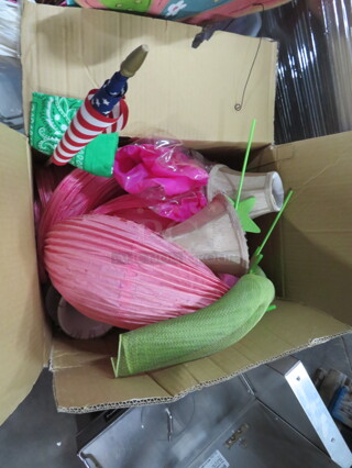 One Lot Of Assorted Decor.