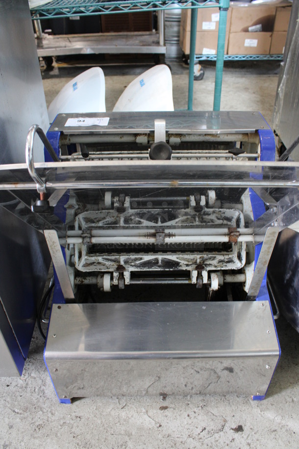 Stainless Steel Commercial Countertop Bread Loaf Slicer. 23x27x30. Tested and Working! - Image 4 of 5