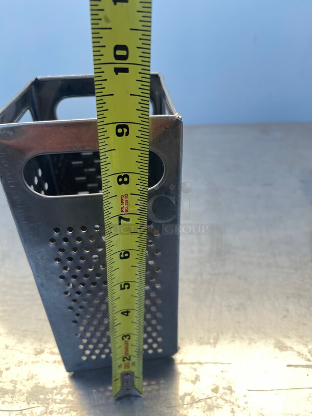 Vollrath SG-200 Traex Dripcut Stainless Steel Grater - Image 8 of 8