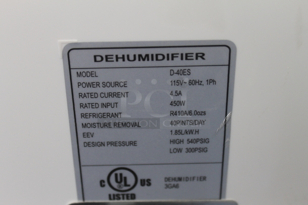 BRAND NEW SCRATCH AND DENT! Smart+ D-40ES Metal 40 Pint Energy Efficient Direct Drain Dehumidifier 115 Volts, 1 Phase. Tested and Working! - Image 6 of 7