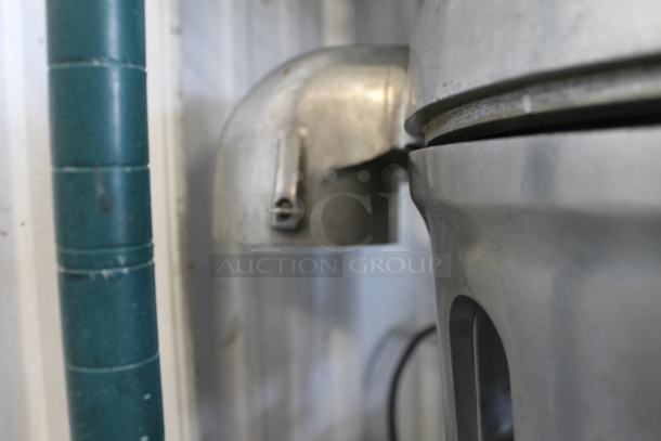 Nutrifaster N450 Metal Commercial Countertop Juicer. 110 Volts, 1 Phase. Tested and  Working! - Image 5 of 6