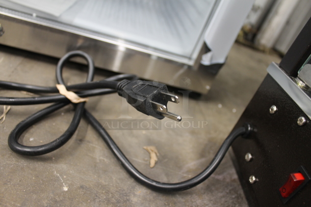 BRAND NEW SCRATCH AND DENT! Avantco 177HDC13 Commercial Electric Countertop 13"  Black Heated Display Warmer With Steel Racks. 120V. Tested And Working! - Image 7 of 8