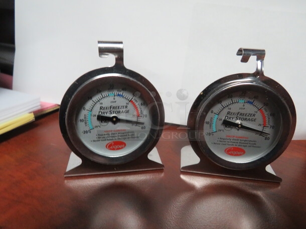 Assorted Thermometers. 2XBID - Image 1 of 1