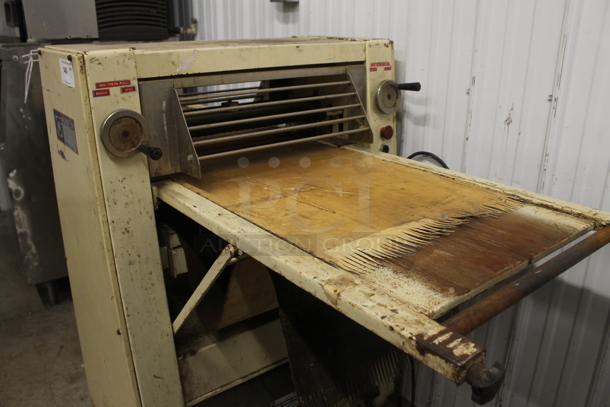 Ostali Metal Commercial Floor Style Reversible Dough Sheeter on Commercial Casters. 220 Volts. - Image 2 of 4