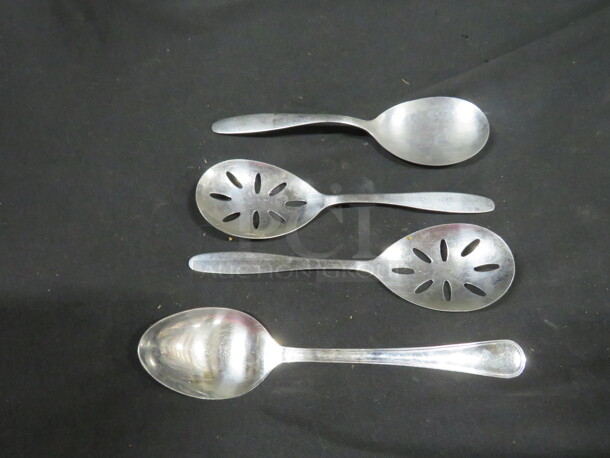 Assorted Stainless Steel Spoon. 4XBID.