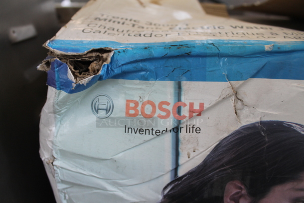 IN ORIGINAL BOX! Bosch Mini Tank ES4 Electric Water Heater. - Image 5 of 6