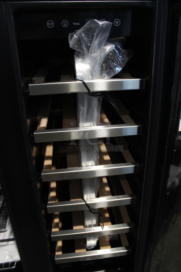 BRAND NEW SCRATCH AND DENT! Whynter BWB-2060FDS 24" Built In French Door Dual Zone Bar 20 Bottle / 60 Can Beverage Wine Refrigerator Merchandiser. 115 Volts, 1 Phase. Tested and Working! - Image 4 of 5