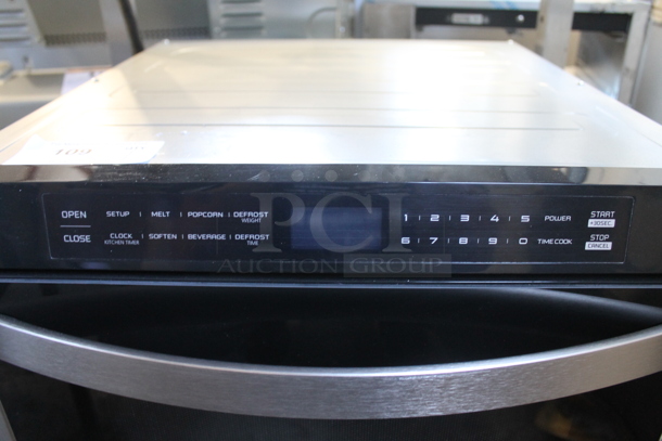BRAND NEW SCRATCH AND DENT! 2022 KoolMore KM-MD-1SS Stainless Steel Commercial Microwave Oven Drawer. 120 Volts, 1 Phase.  - Image 4 of 7