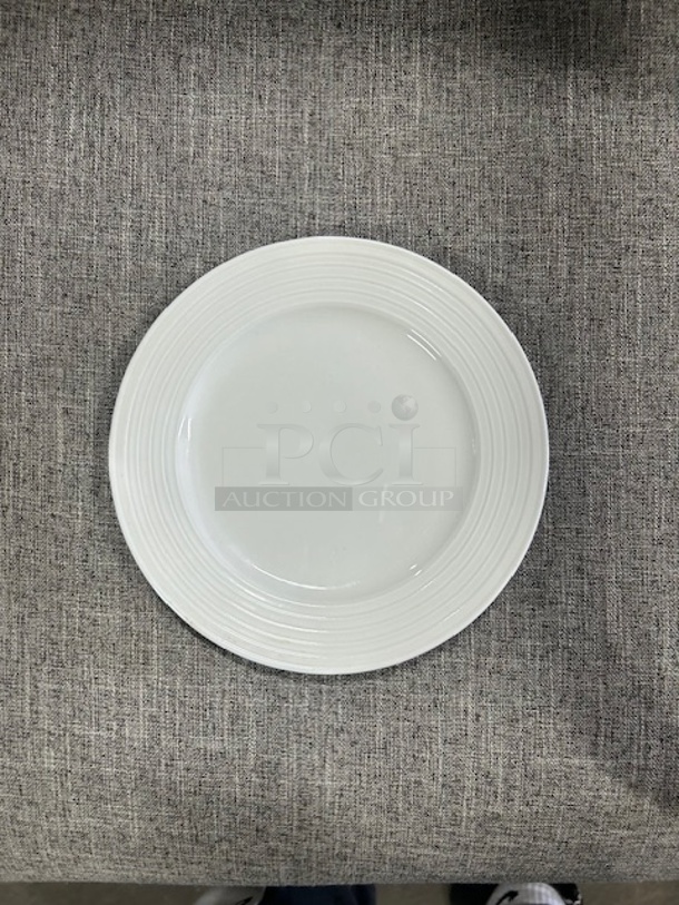 7.5 Inch Maxwell Williams Basic White Plate. 10XBID