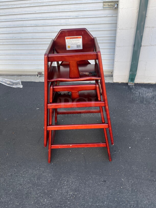 Clean! Youngstar Kids Stacking Restaurant Wood High Chair with Dark Finish NSF 