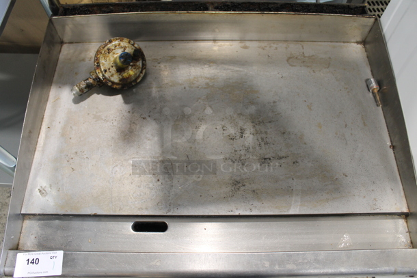 Star Max Stainless Steel Commercial Countertop Natural Gas Powered Flat Top Griddle.  - Image 4 of 8