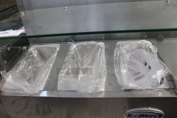 BRAND NEW SCRATCH AND DENT! KoolMore SCDC-3P-SSL Stainless Steel Commercial Countertop Refrigerated Rail w/ 3 Drop In Bins and Glass Sneeze Guard. 115 Volts, 1 Phase. Tested and Working! - Image 4 of 12