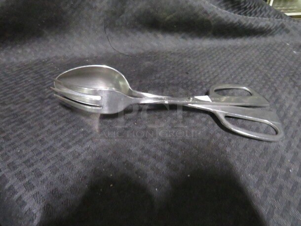Stainless Steel Fork And Spoon Salad Tongs. 2XBID - Image 1 of 2