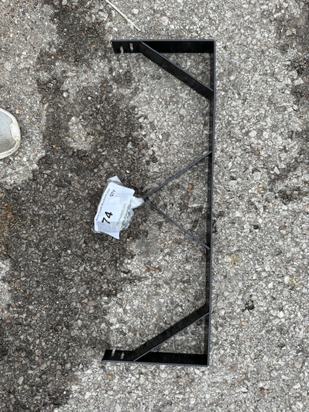 One NEW Metal Holder.  - Image 1 of 1