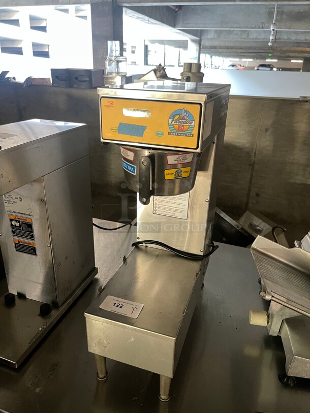 Nice! Curtis Commercial Coffee Brewer 1700 Watts 115 Volt NSF Tested and Working!  - Image 1 of 5