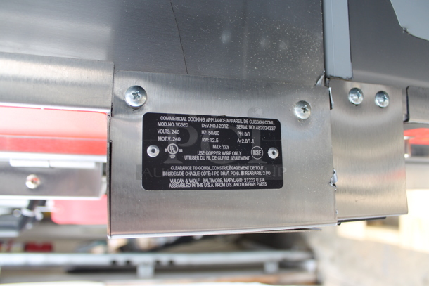 2 BRAND NEW SCRATCH AND DENT! Vulcan VC5ED ENERGY STAR Stainless Steel Commercial Electric Powered Full Size Convection Oven w/ View Through Doors, Metal Oven Racks and Thermostatic Controls. 240 Volts, 3/1 Phase. 2 Times Your Bid!
 - Image 10 of 11