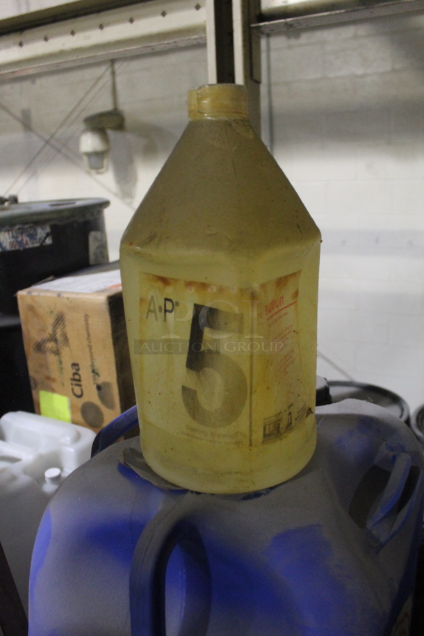 ALL ONE MONEY! PALLET LOT OF Various Items Including Dynasylan GLYMO, Albright & Wilson Americas Empicol ESC, RevTech Memo. BUYER MUST REMOVE.  - Image 6 of 9