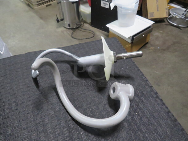 Assorted Hook. 2XBID - Image 1 of 1