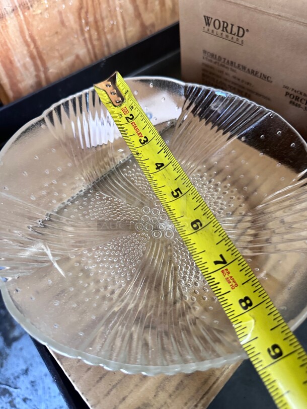 New! Commercial Round Glass Plates NSF  - Image 4 of 5