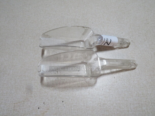 Poly Scoop. 2XBID - Image 1 of 1