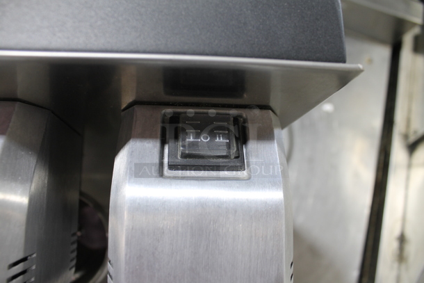 AvaMix DM-B-30C Stainless Steel Commercial Countertop 3 Head Drink Mixer. 120 Volts, 1 Phase. Tested and Working! - Image 3 of 4