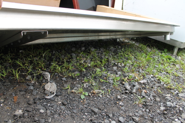 BRAND NEW SCRATCH AND DENT! Advance Tabco Stainless Teel Commercial Right Side Clean Side Dishwasher Table and Legs. - Image 5 of 5