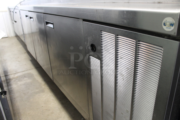 2015 Delfield 18699PTB Stainless Steel Commercial Sandwich Salad Prep Table Bain Marie Mega Top. 115 Volts, 1 Phase. Tested and Working!
 - Image 3 of 11