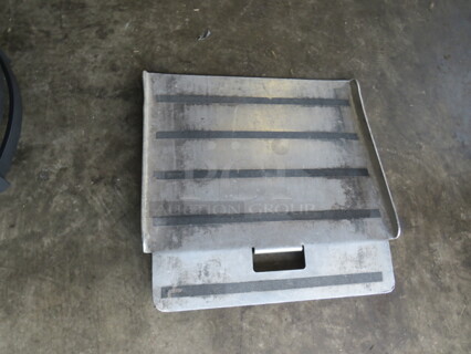One 27X27 Metal Kick Plate.