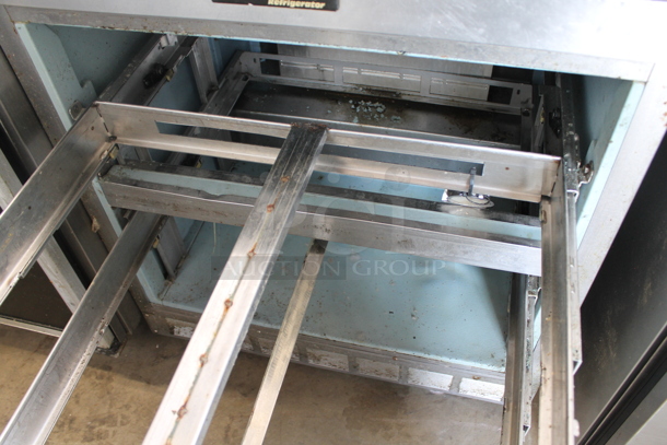 Delfield Stainless Steel Commercial 2 Drawer Work Top Cooler w/ Back Splash. 115 Volts, 1 Phase. Tested and Working! - Image 4 of 4