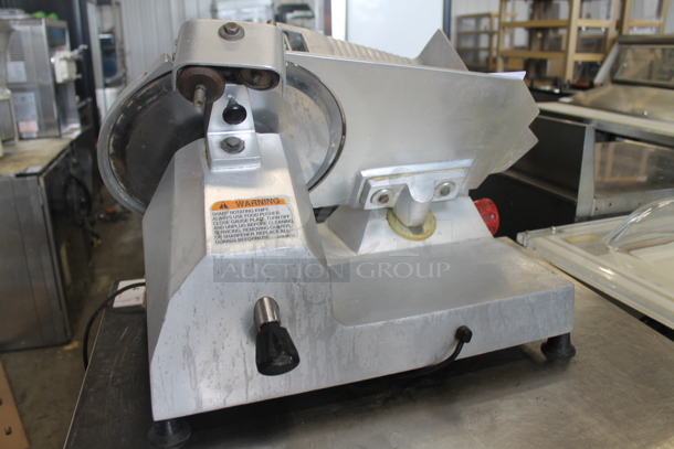 Berkel 827 Stainless Steel Commercial Countertop Meat Slicer w/ Blade Sharpener. 115 Volts, 1 Phase. Tested and Working! - Image 4 of 9