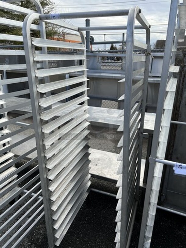 Metal Commercial Transport Pan Rack on Commercial Casters. 20.5x28x64 - Image 3 of 3
