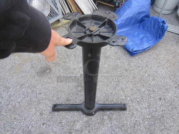 Metal Pedestal Base. 2XBID